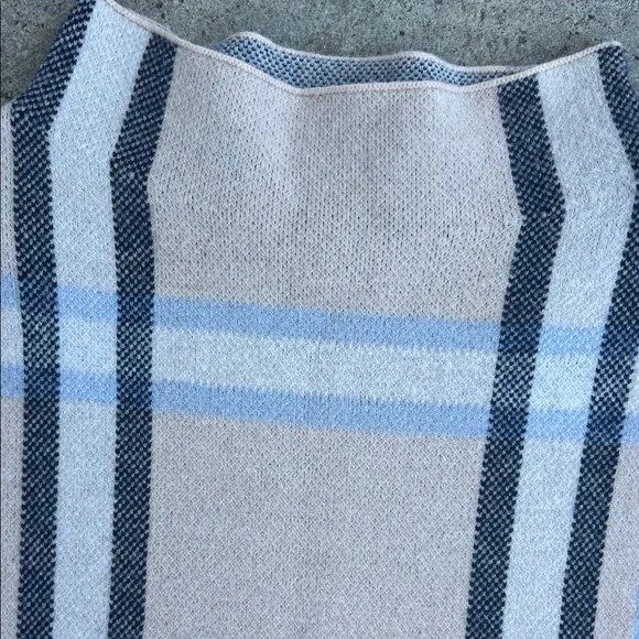 Tahari Blue and Gray Plaid Turtleneck Sweater - Picture 6 of 6